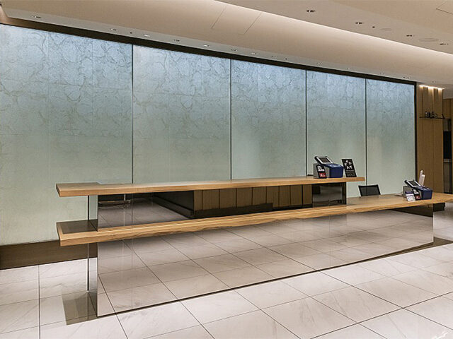 Illuminated Glass Laminated Washi for Office Reception Area